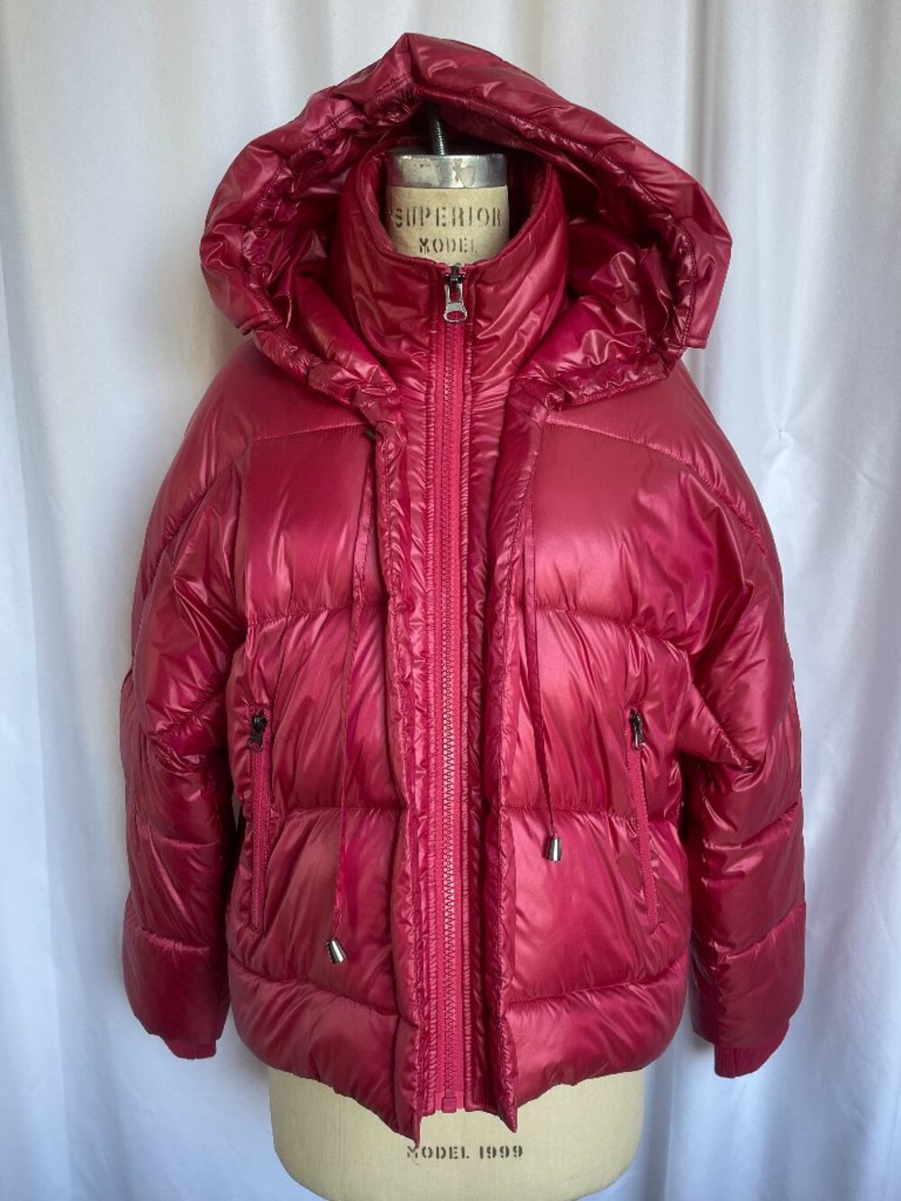 Halogen Cropped Puffer - Picture 1 of 4